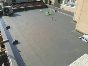 雨漏り　屋根　修繕